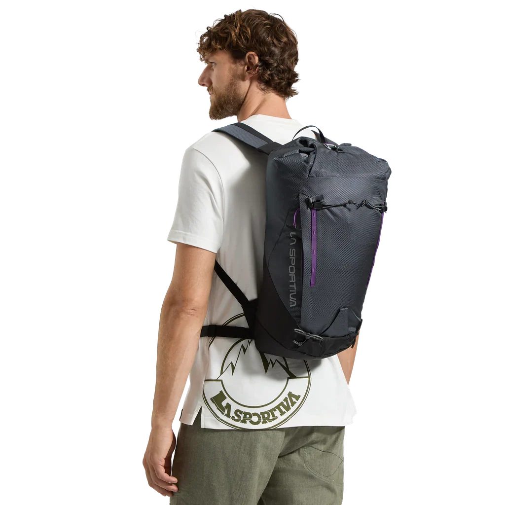 Granite 22 Backpack - Image 9