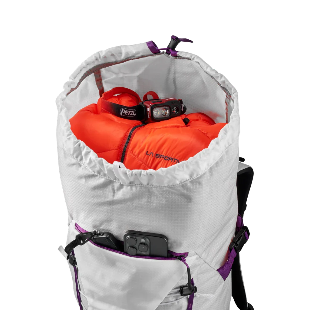 Granite 32 Backpack - Image 10