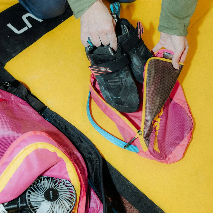 Nomad 40 Duffel Bag - Image 9