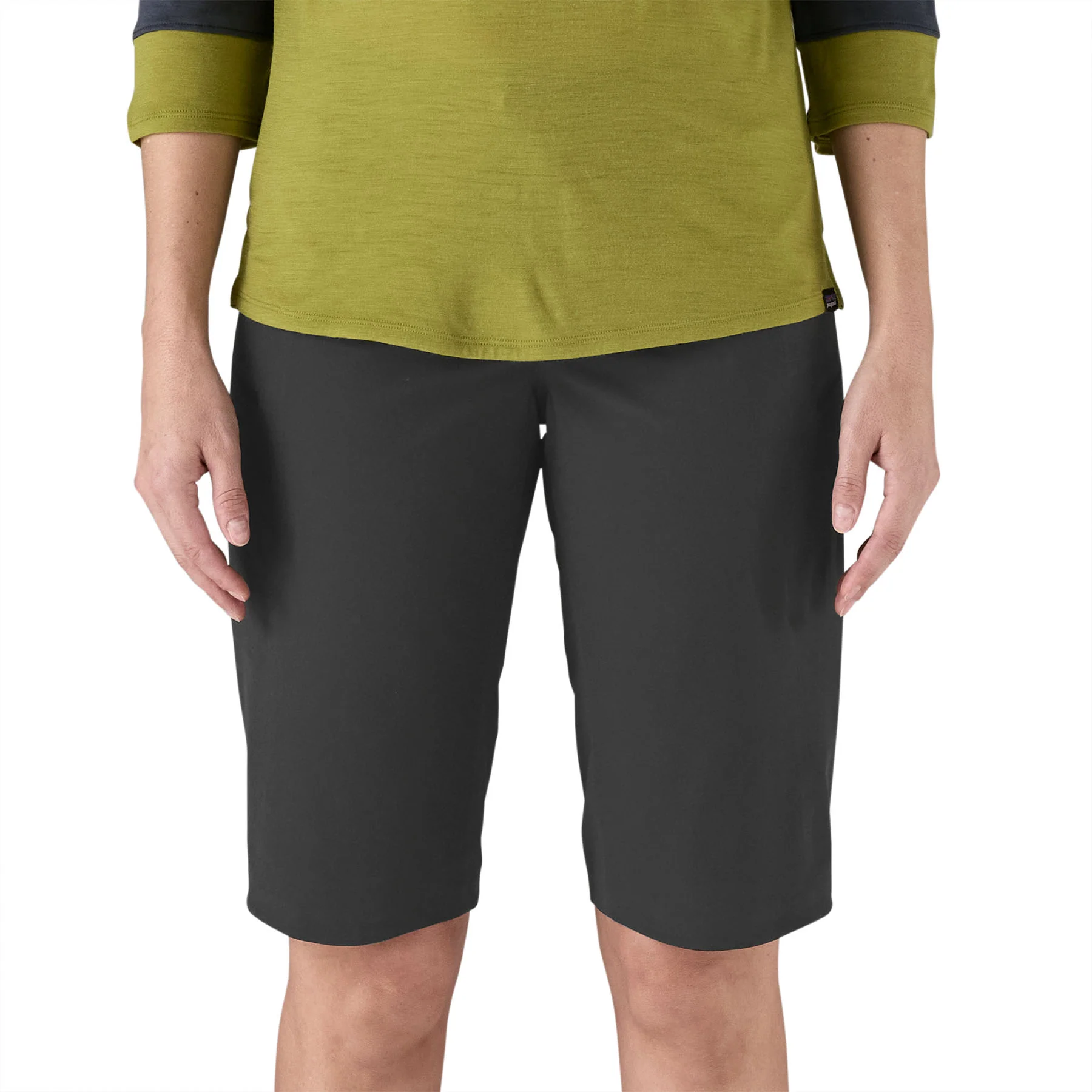 Women's Dirt Roamer Bike Shorts - Image 2